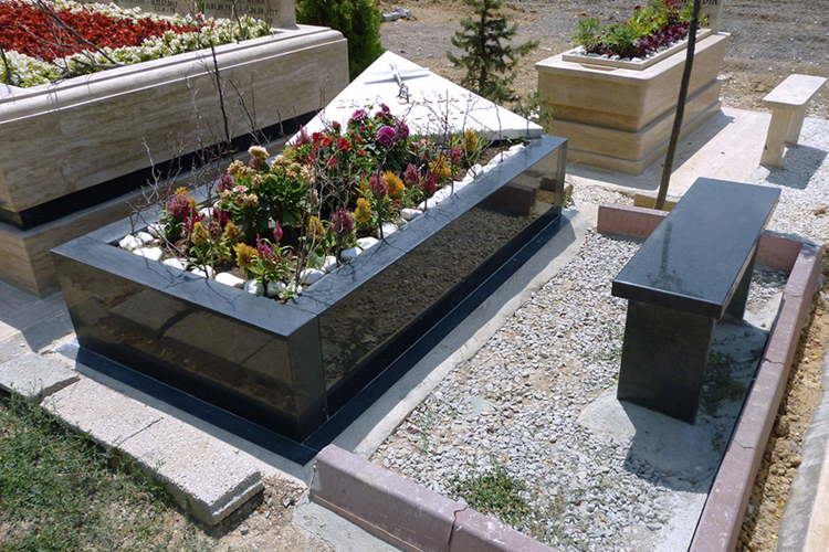 Sivas Granit Mezar Yapımı